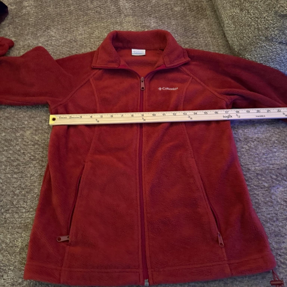 Women's small Columbia zip up